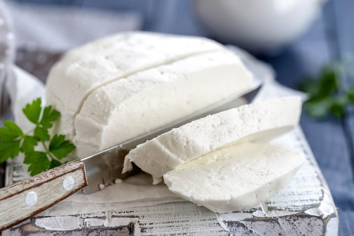 05_Mozzarella_What_Your_Favorite_cheese_says_about_personality